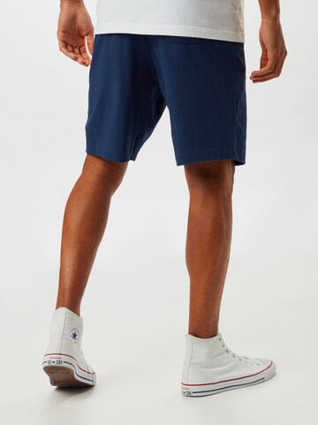 Nike Sportswear Normalny krój Spodnie w kolorze niebieski