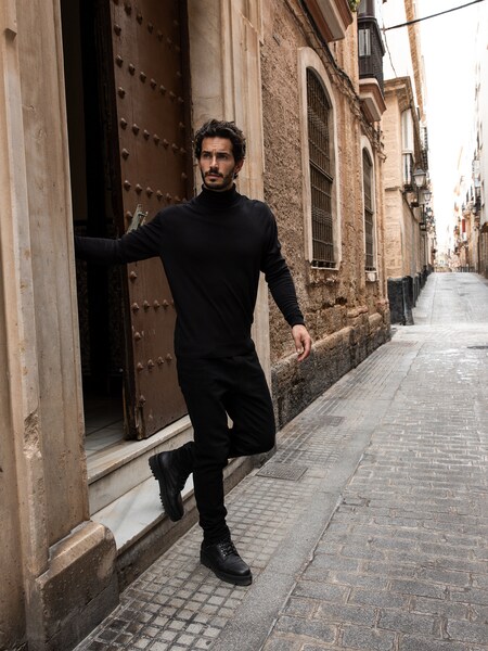 Tiago - All Black Turtleneck Look by DAN FOX APPAREL