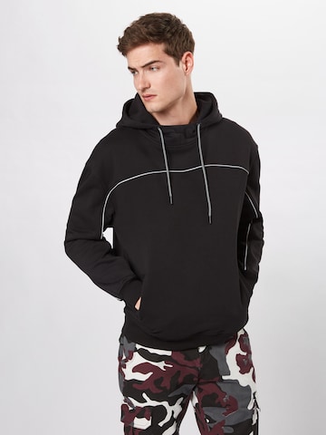 Urban Classics Sweatshirt in Zwart: voorkant