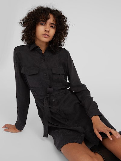 EDITED Robe-chemise 'Farha' en noir, Vue avec produit
