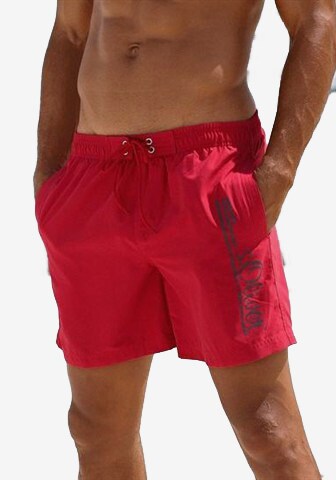 s.Oliver Board Shorts in Red: front