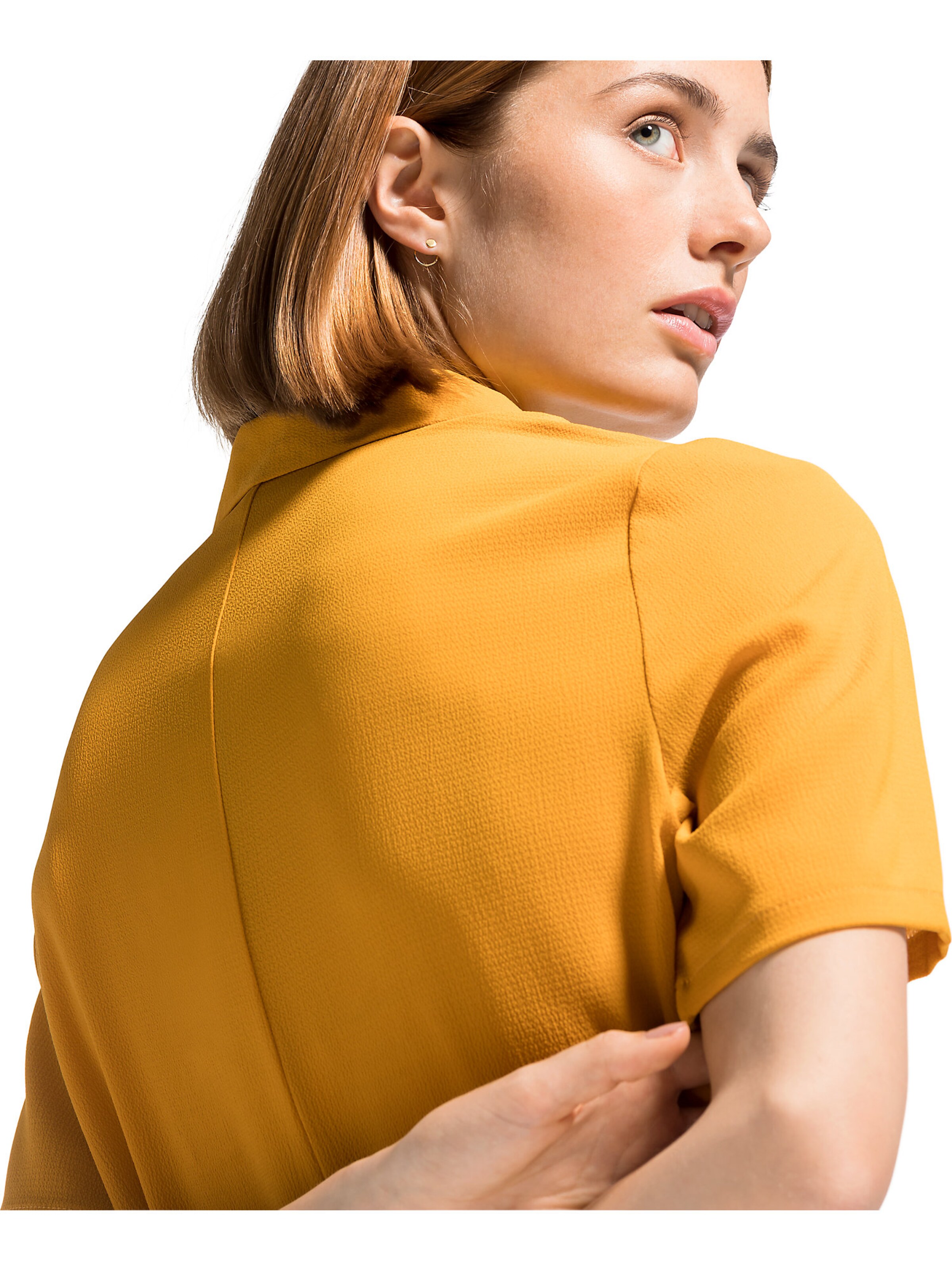 CHRIST Earrings in Gold