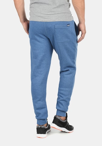 Tapered Pantaloni 'Benn' di !Solid in blu