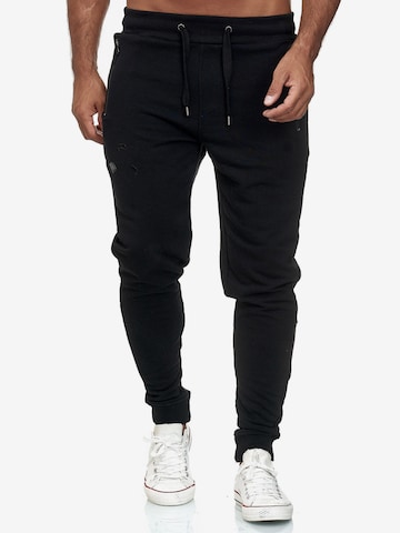 Redbridge Slim fit Pants in Black: front