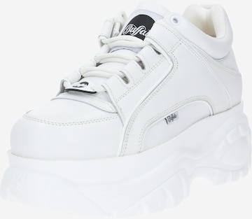 Buffalo London Platform trainers in White: front