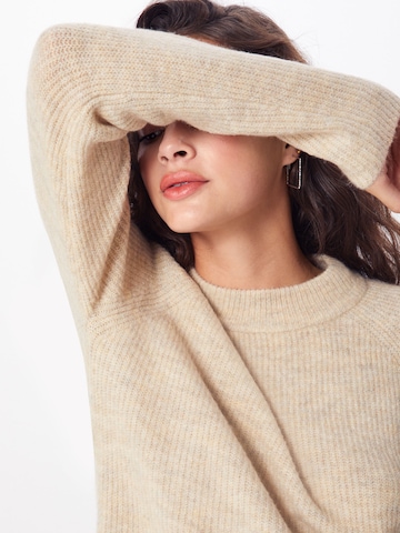 Pull-over 'Ellen' PIECES en beige