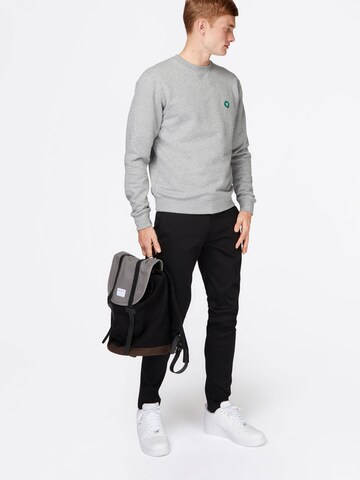 WOOD WOOD Sweatshirt 'Tey' in Grau