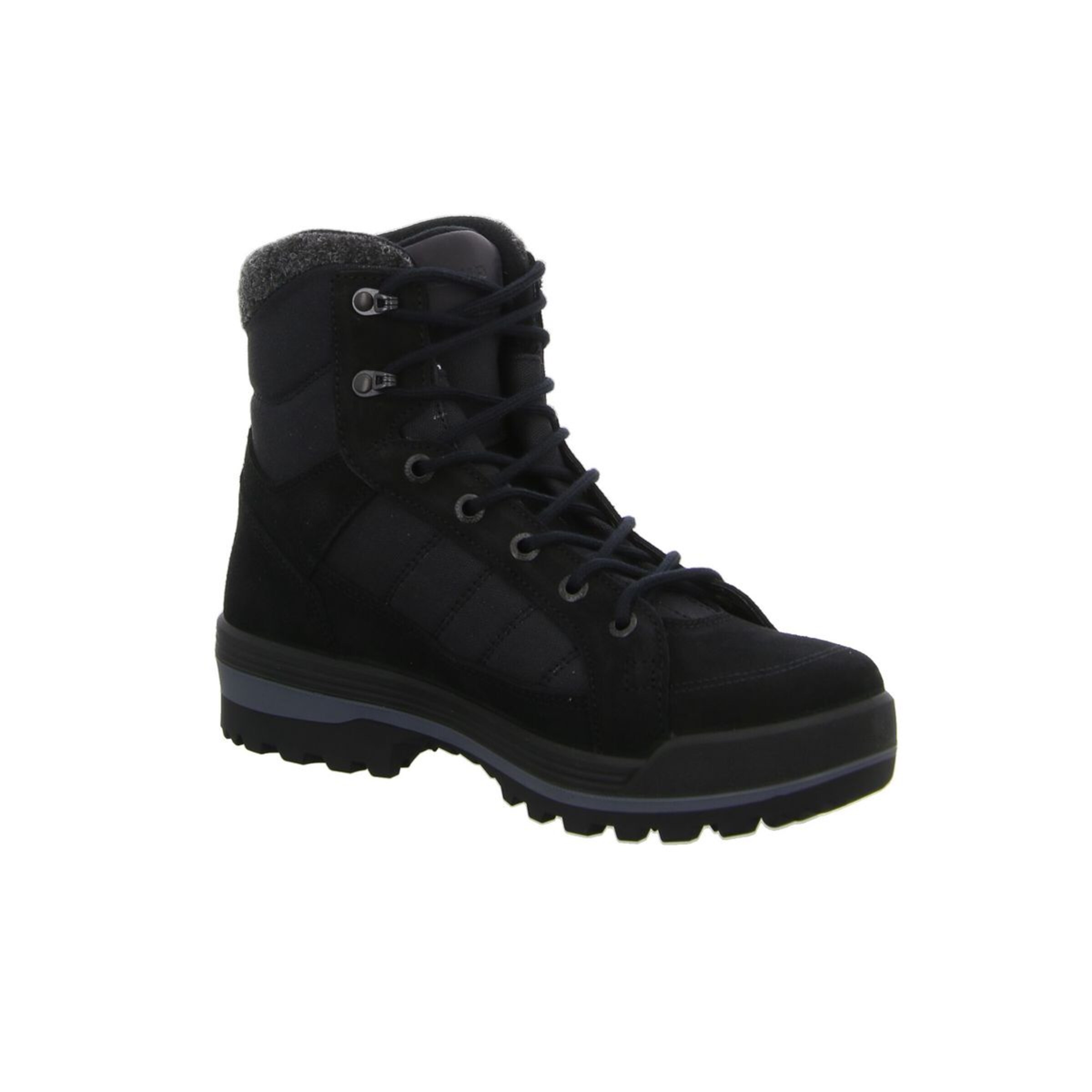 LOWA Boots 'Isarco III' in Schwarz
