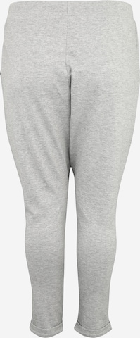 Effilé Pantalon 'Terry' Urban Classics en gris