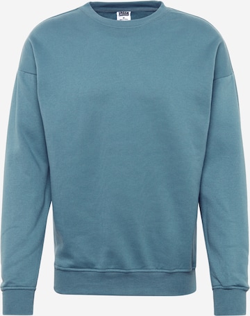 Urban Classics Sweatshirt in Blue: front