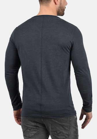 Maglietta 'Doriano' di !Solid in blu