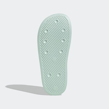 ADIDAS ORIGINALSNatikače s potpeticom 'Adilette' - zelena boja
