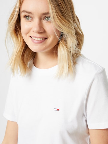 T-shirt Tommy Jeans en blanc