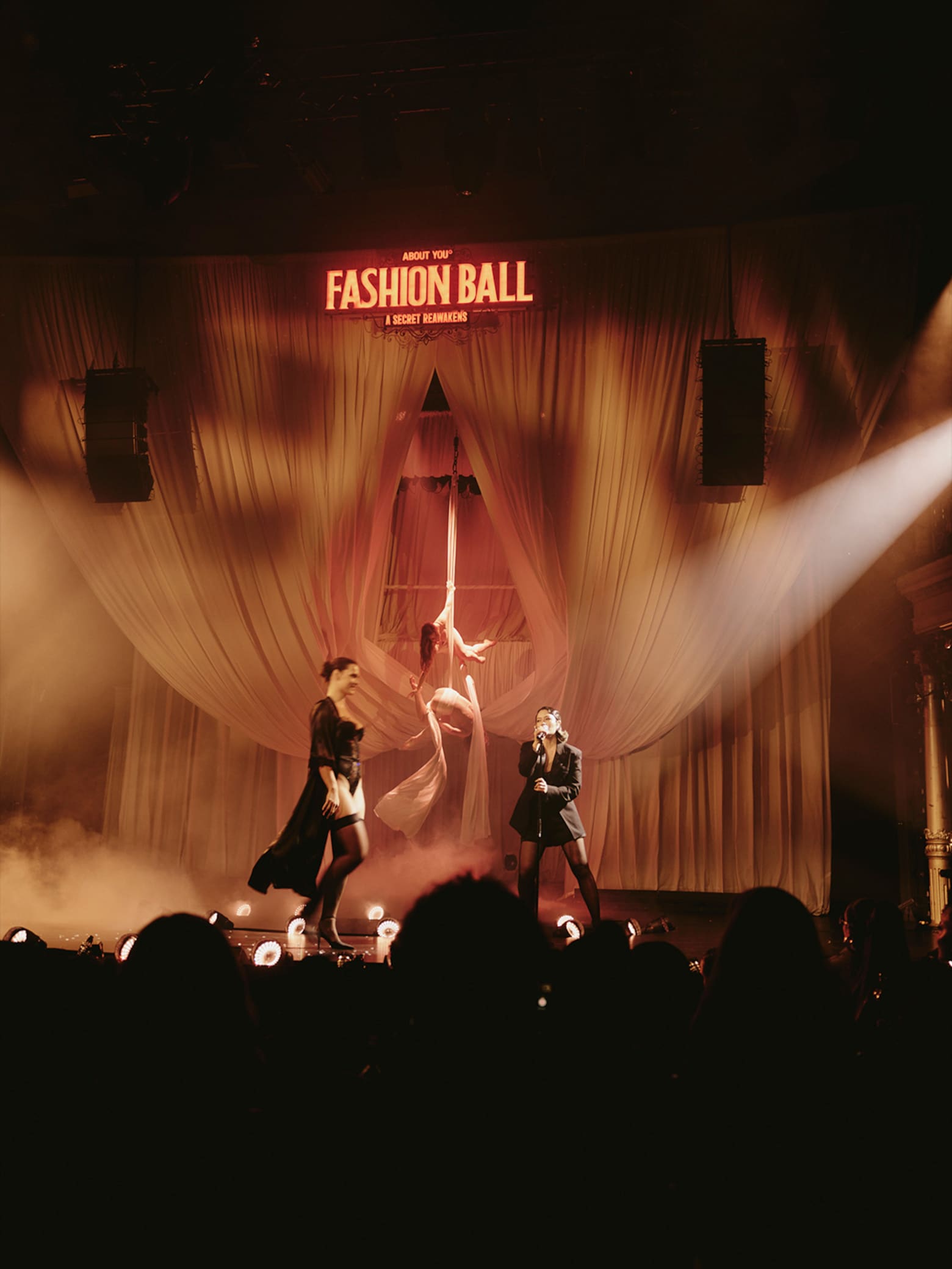 POWERED BY PARTNERSHIP ABOUT YOU Fashion Ball