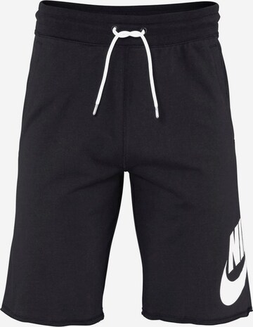 Nike Sportswear Regular Shorts in Schwarz: predná strana