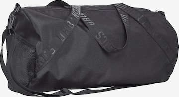 Urban Classics Travel Bag in Black: front