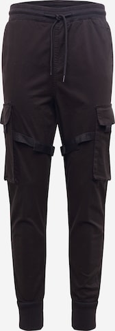 Effilé Pantalon cargo 'Tactical' Urban Classics en noir : devant