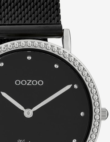 OOZOO Analog Watch in Black