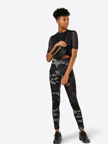 Urban Classics - Skinny Leggings em cinzento