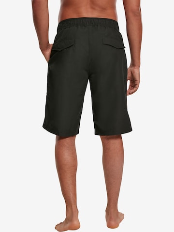 Urban Classics Regular Board Shorts in Black