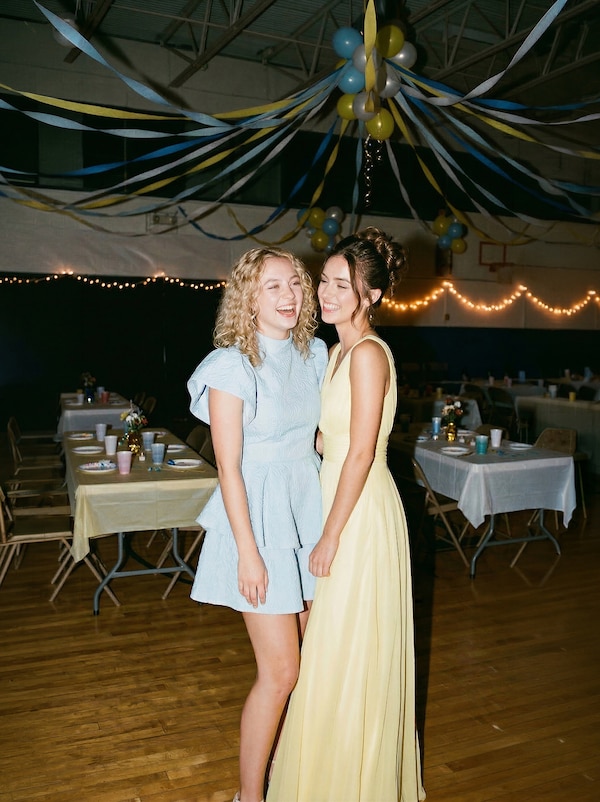 windsor cocktail dress Stunning In Satin Skater Dress