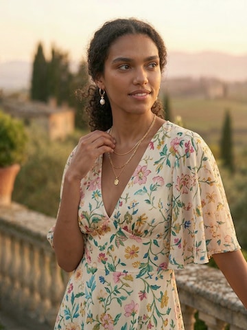 Short Floral Dress Guest Look