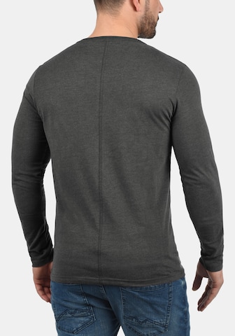 Maglietta 'Doriano' di !Solid in grigio