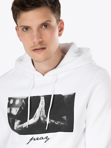 Mister Tee Sweatshirt 'Pray' in White