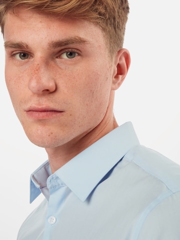 BURTON MENSWEAR LONDON Úzky strih Košeľa - Modrá