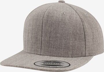 Cappello da baseball di Flexfit in grigio: frontale