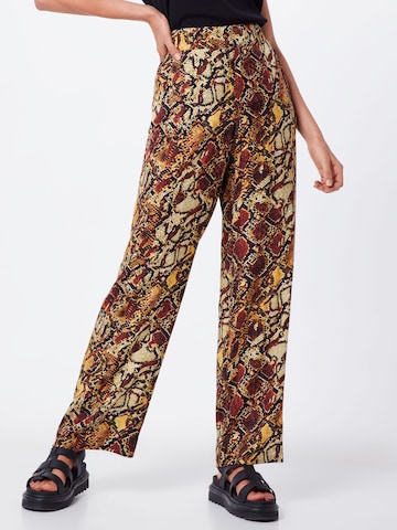 Regular Pantalon 'Chella' Gestuz en marron : devant