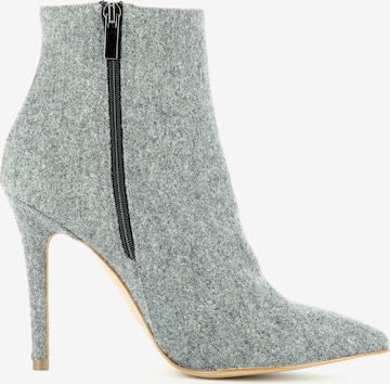 EVITA Ankle Boots in Grey