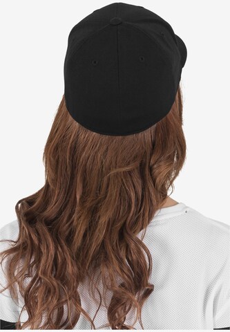 Flexfit Cap in Black