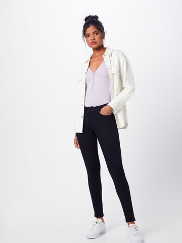 QS Skinny Jeans in Zwart