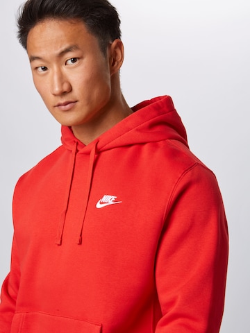 Nike SportswearRegular Fit Sweater majica 'Club Fleece' - crvena boja