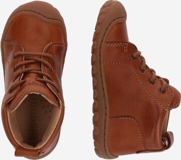 BISGAARD First-Step Shoes 'gerle lace' in Brown: side
