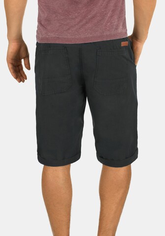 BLEND Regular Chinoshorts 'Claude' in Grau