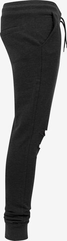 Urban Classics Tapered Broek in Grijs