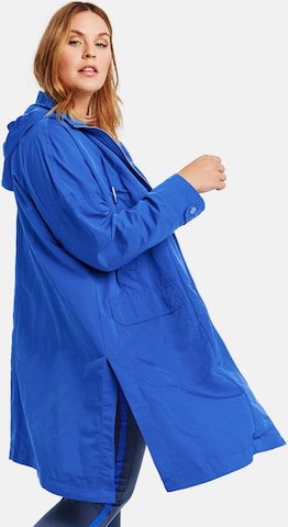 SAMOON Winter Coat in Blue: front