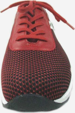 Finn Comfort Lace-Up Shoes in Red