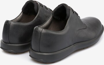 Chaussure à lacets ' Atom ' CAMPER en noir
