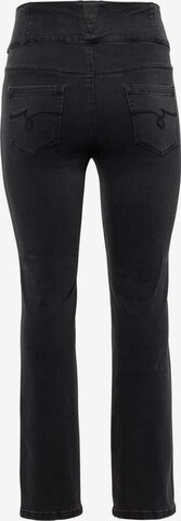 SHEEGO Slimfit Jeans in Schwarz