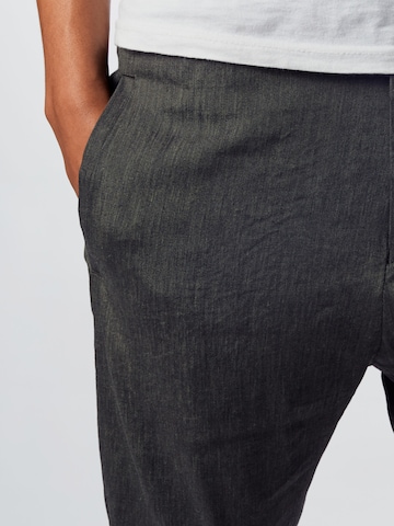 Slimfit Pantaloni 'JEGER' di DRYKORN in verde