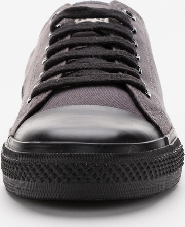 Ethletic Sneaker in Grau