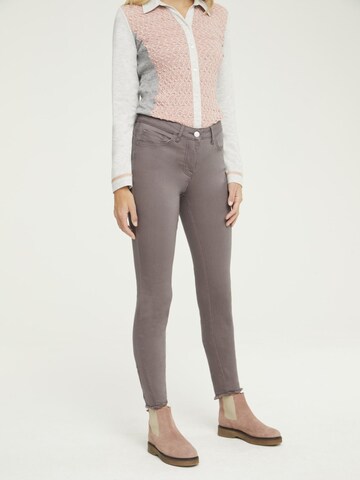 heine Skinny Jeans 'Aleria' i grå: framsida