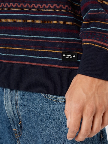 Iriedaily Regular fit Пуловер 'Mineo' в синьо