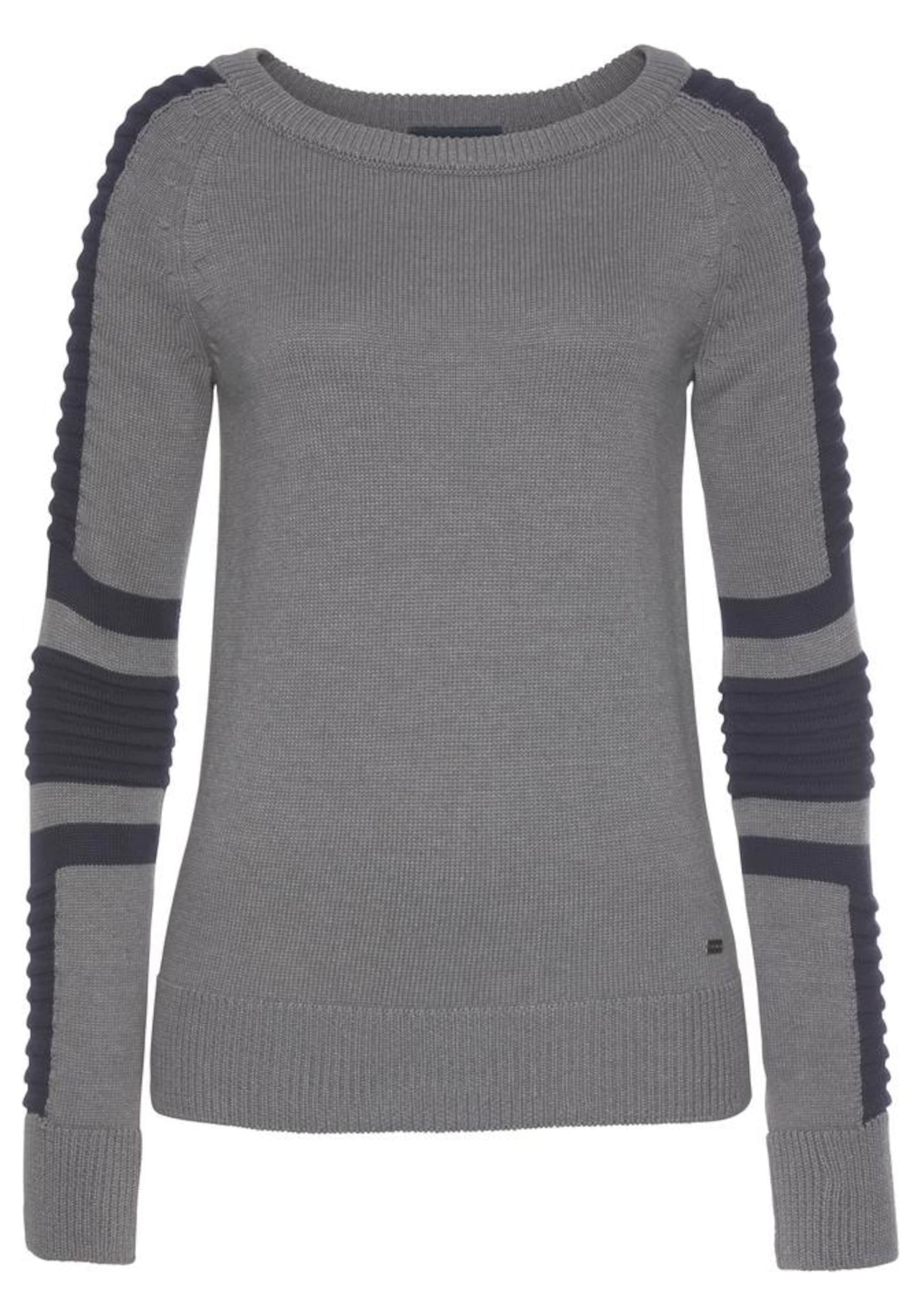 ARIZONA Pullover in Schwarz: Vorderseite