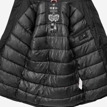 Parka d’hiver 'Karmaa' MARIKOO en noir