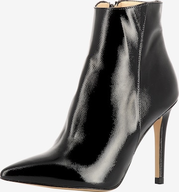 EVITA Ankle Boots in Black: front