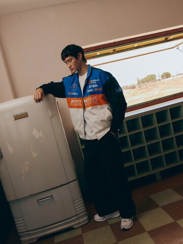Sporty Racer Look